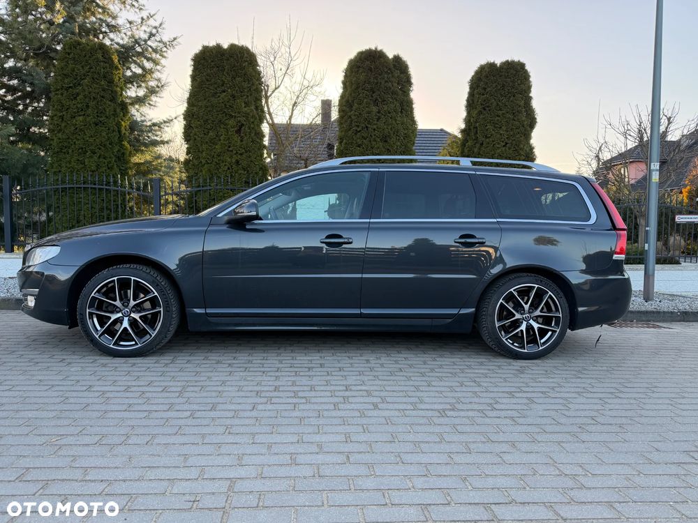Volvo V70 D4 Geartronic Summum - 3
