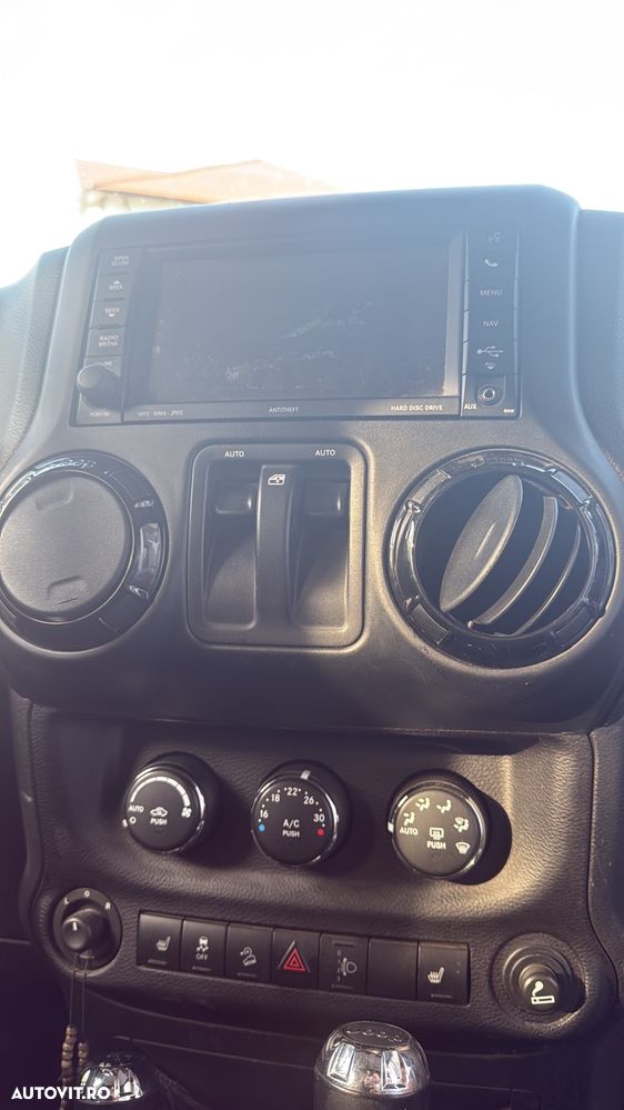Jeep Wrangler Hard-Top 2.8 CRD DPF Automatik Rubicon - 14