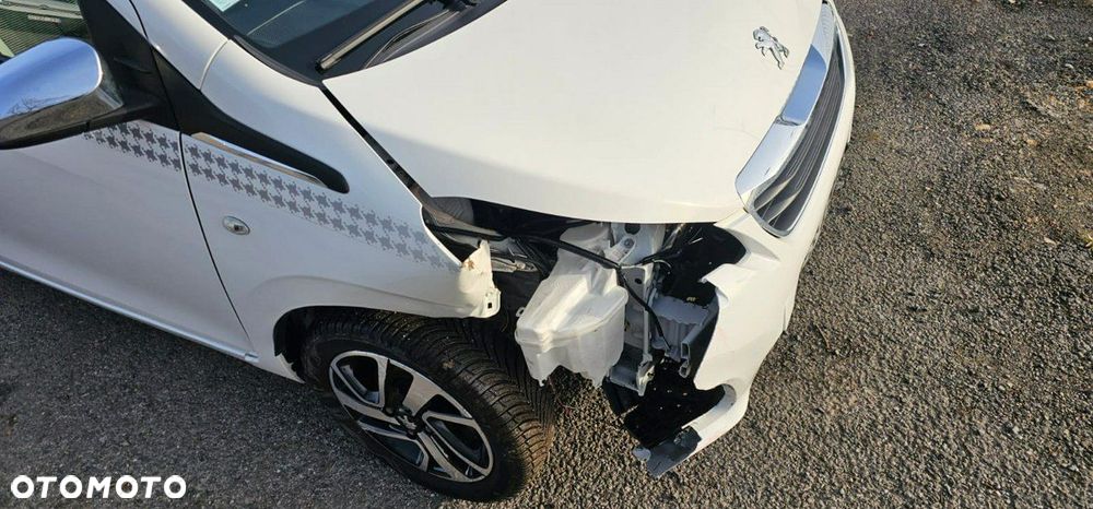 Peugeot 108 - 15