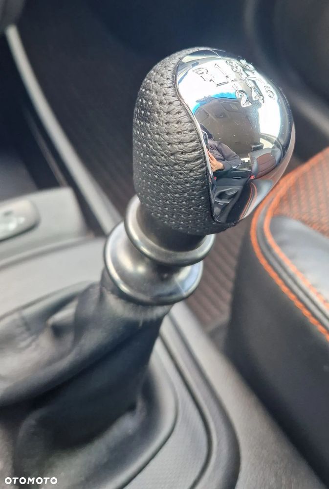 SsangYong/KGM Korando 2.0 e-XDi Sapphire 2WD - 25