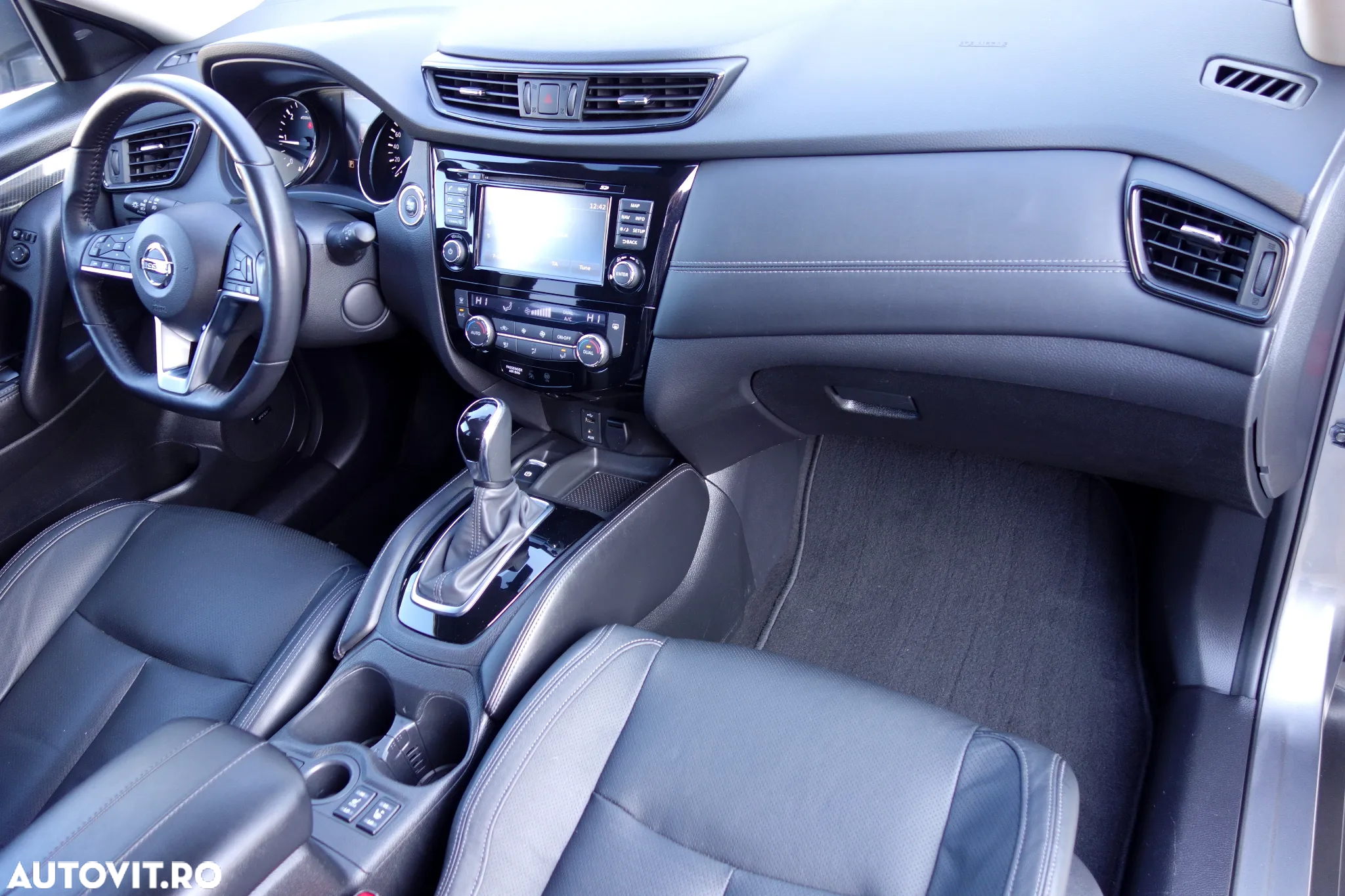 Nissan X-Trail 1.6 dCi Xtronic Acenta - 21