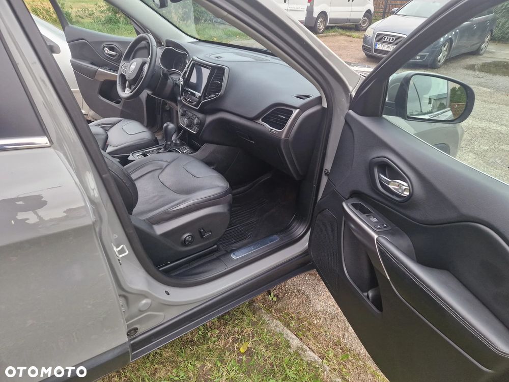 Jeep Cherokee 3.2 V6 Active Drive I Limited - 11