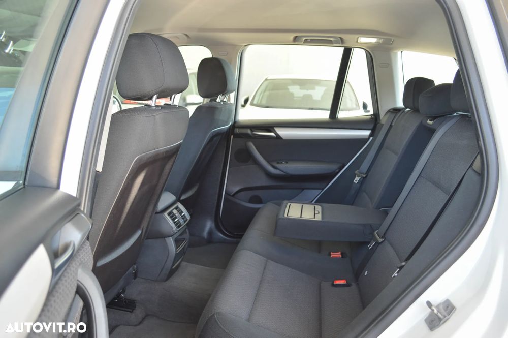 BMW X3 xDrive20d Aut. Advantage - 27