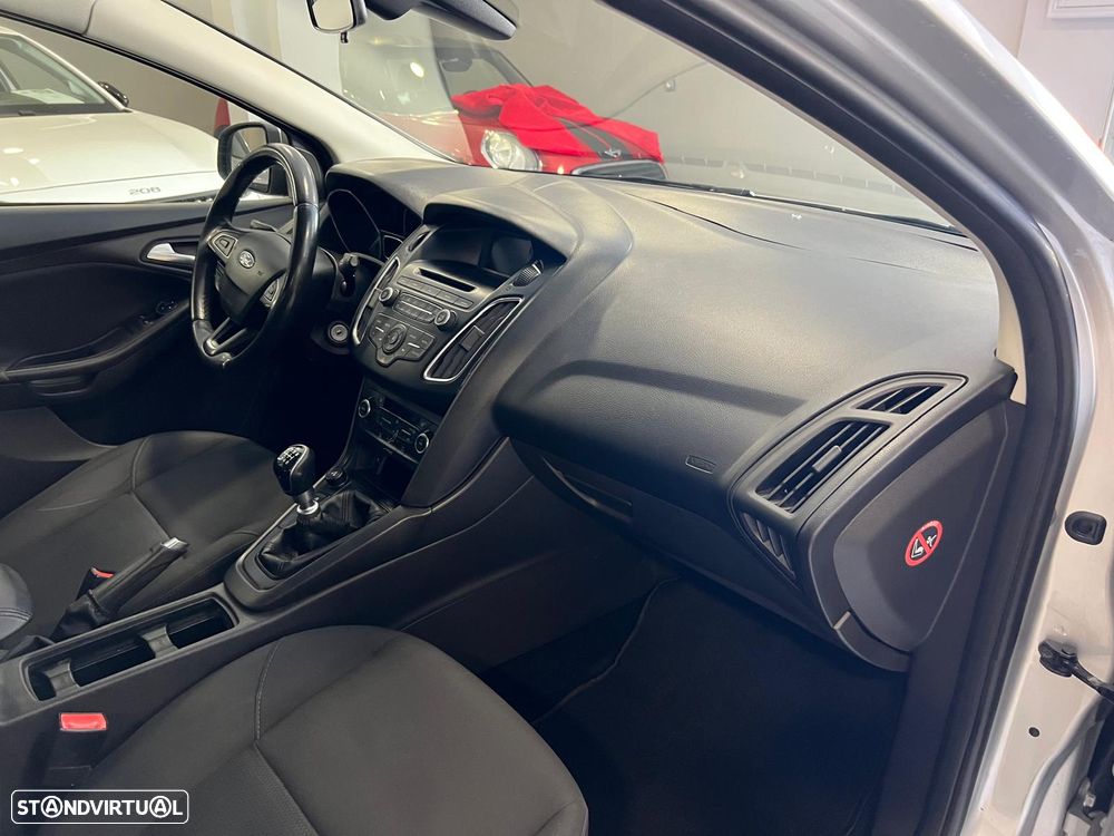 Ford Focus 1.5 TDCi Trend+ - 18