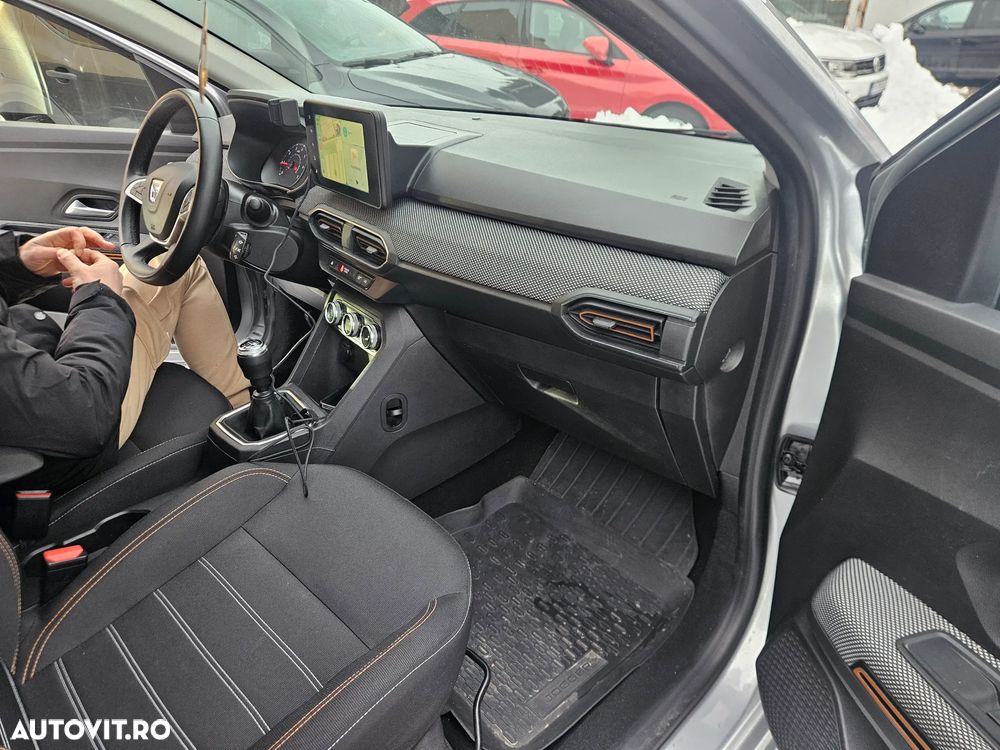 Dacia Sandero Stepway TCe 90 MT6 Comfort - 14