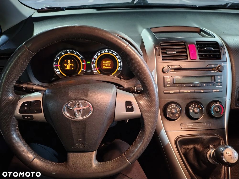 Toyota Auris 1.6 Active - 14