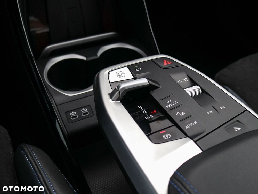 BMW X1 - 13