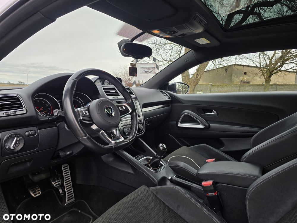 Volkswagen Scirocco 1.4 TSI BMT Perfectline - 11
