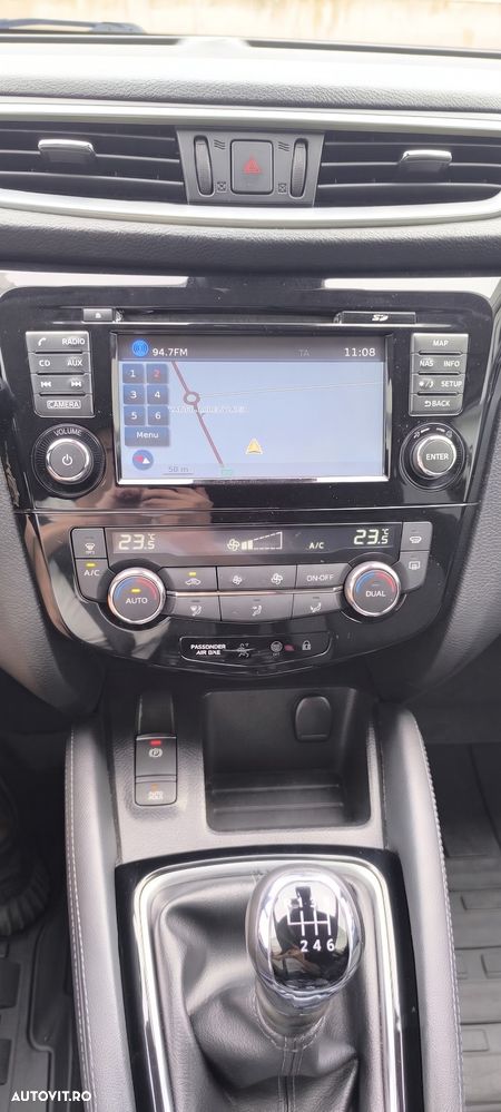 Nissan Qashqai 1.2 DIG-T Start/Stop N-Connecta - 11