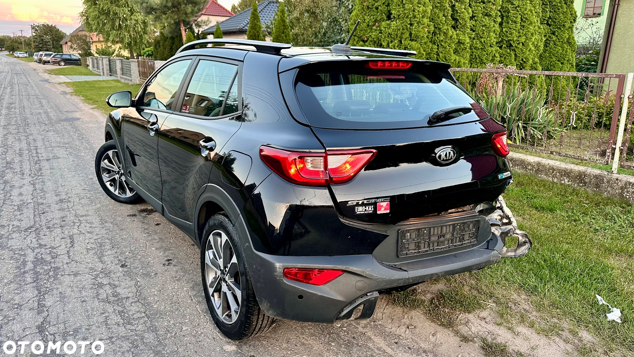 Kia Stonic 1.0 T-GDI L - 11