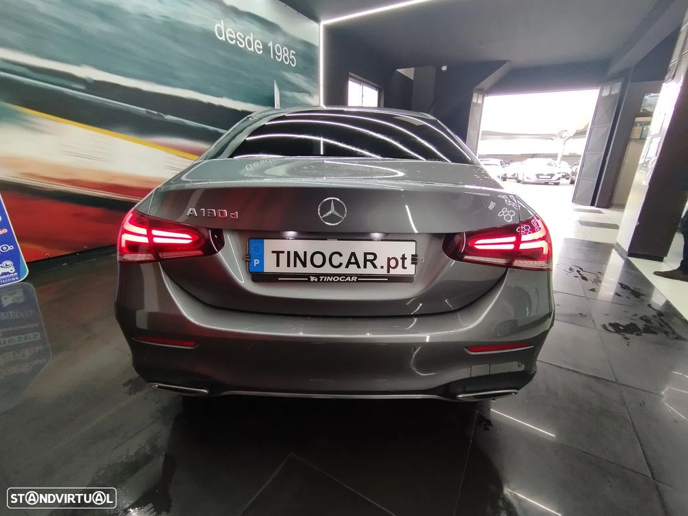 Mercedes-Benz A 180 Limousine d AMG Line Aut. - 6