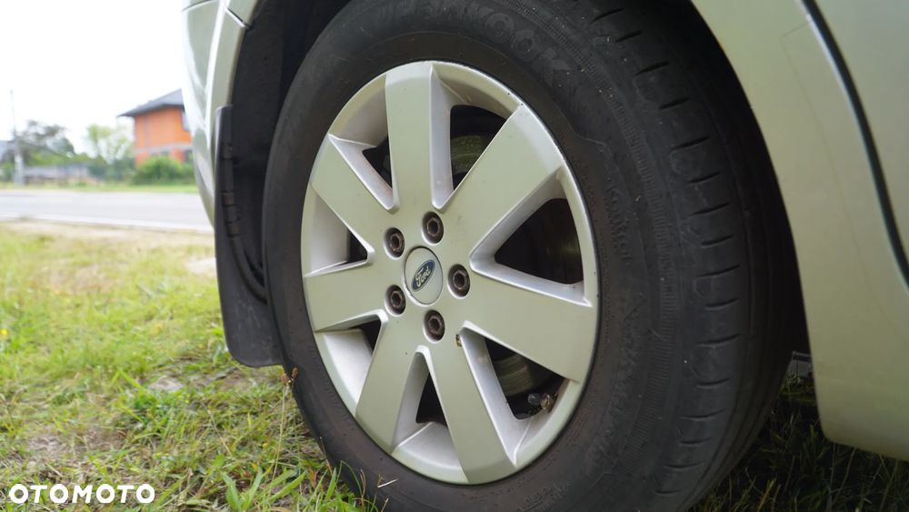 Ford S-Max 2.0 TDCi Titanium - 13