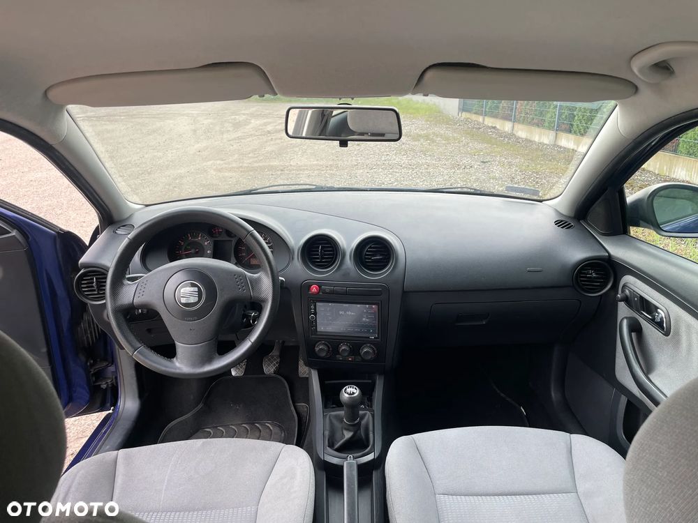 Seat Ibiza 1.4 16V Reference - 13