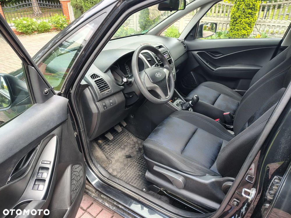 Hyundai ix20 - 8