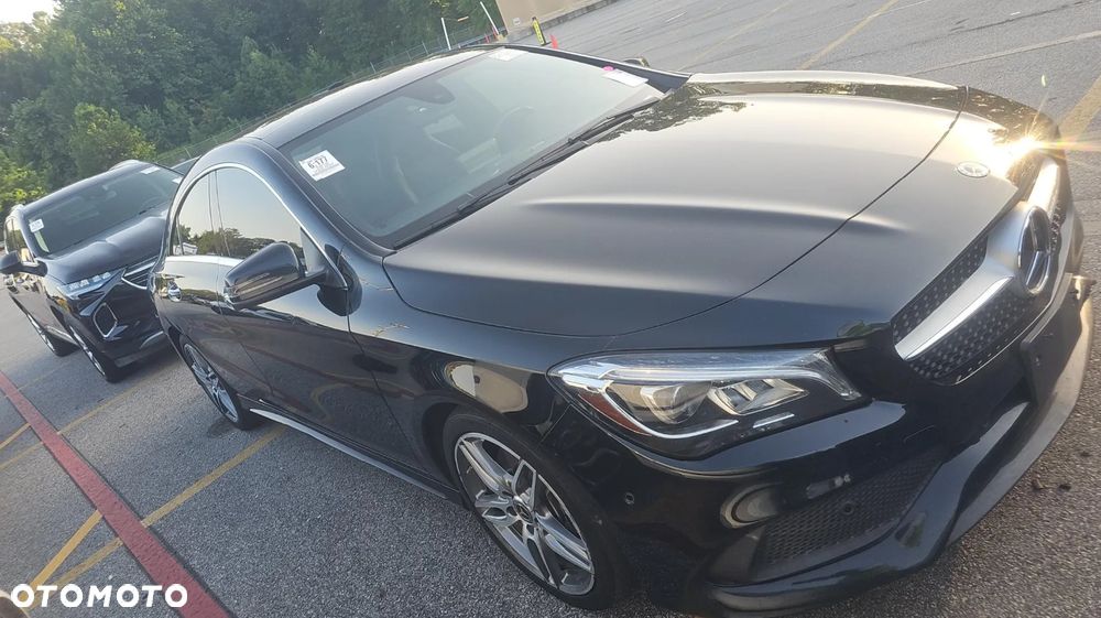 Mercedes-Benz CLA 250 4Matic 7G-DCT AMG Line - 4