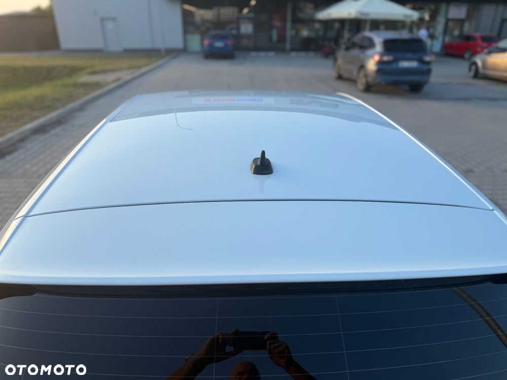 Volkswagen Golf GTI Performance BlueMotion Technology DSG - 39