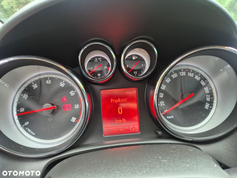 Opel Astra 1.4 Turbo - 5
