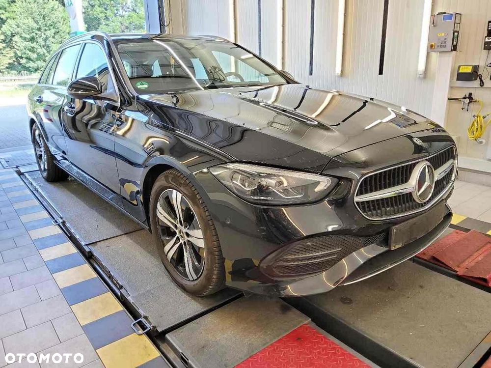 Mercedes-Benz Klasa C 200 d 9G-TRONIC Avantgarde Advanced - 5