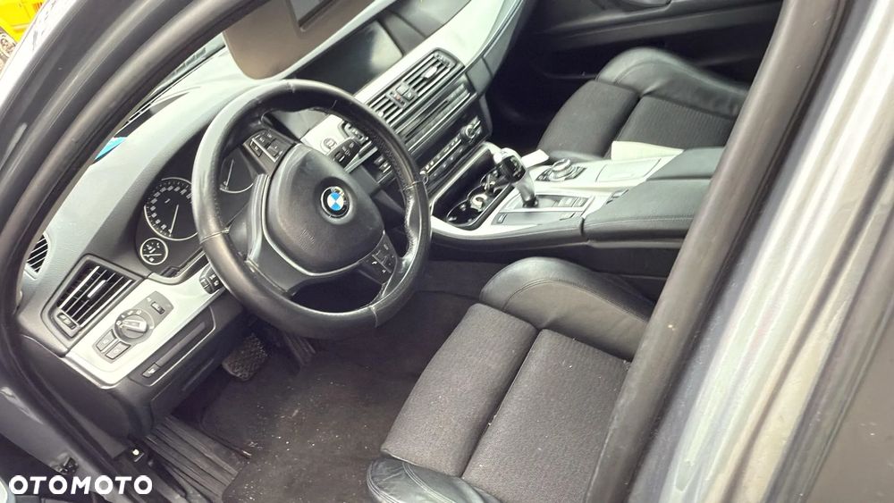 BMW Seria 5 520d BluePerformance - 2