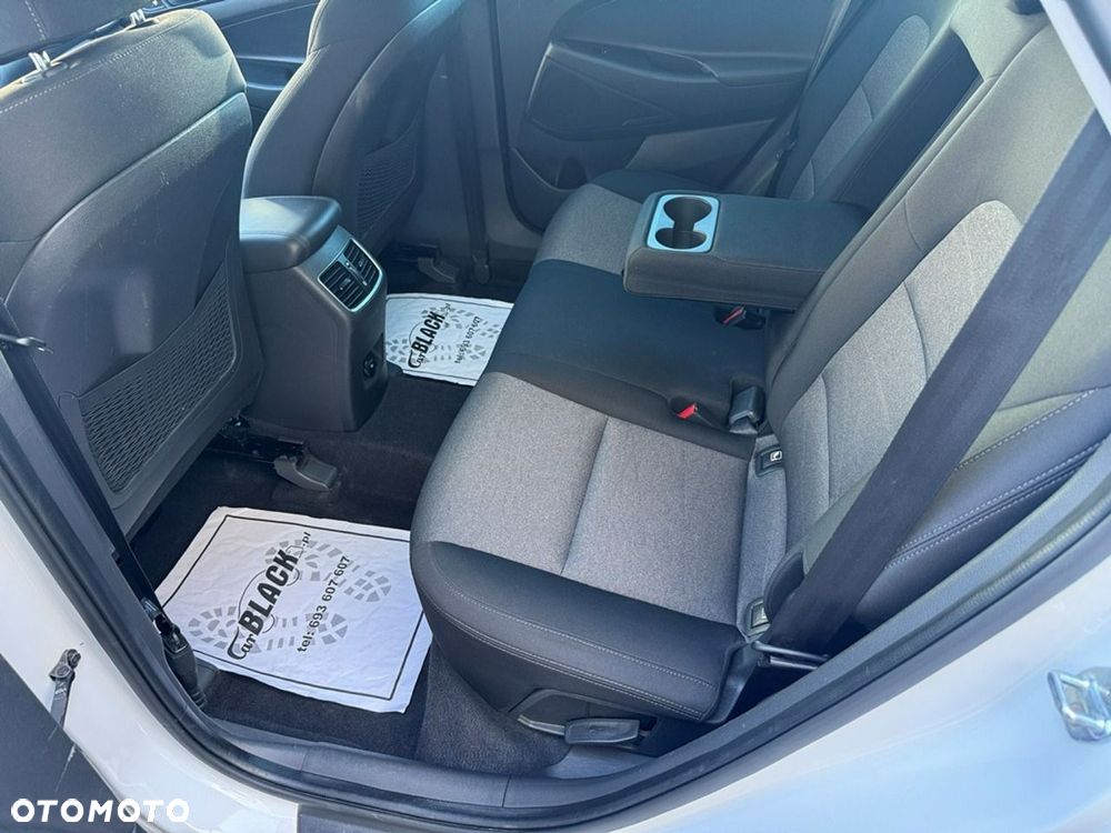 Hyundai Tucson - 24