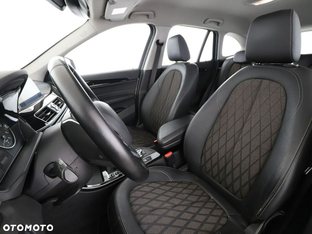 BMW X1 xDrive20d xLine - 14