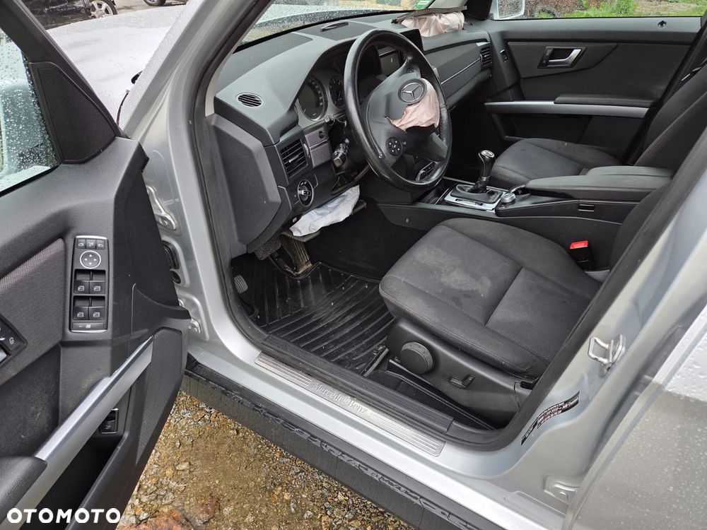 Mercedes-Benz GLK 250 CDI DPF 4Matic BlueEFFICIENCY 7G-TRONIC - 12