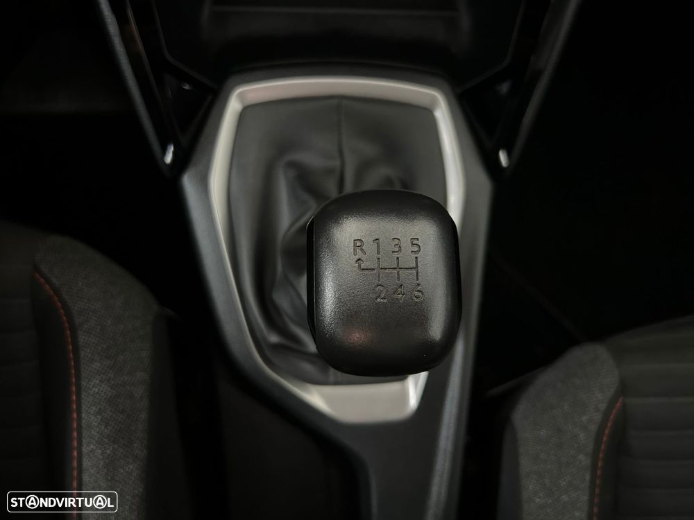 Peugeot 2008 1.5 BlueHDi Active Pack - 17