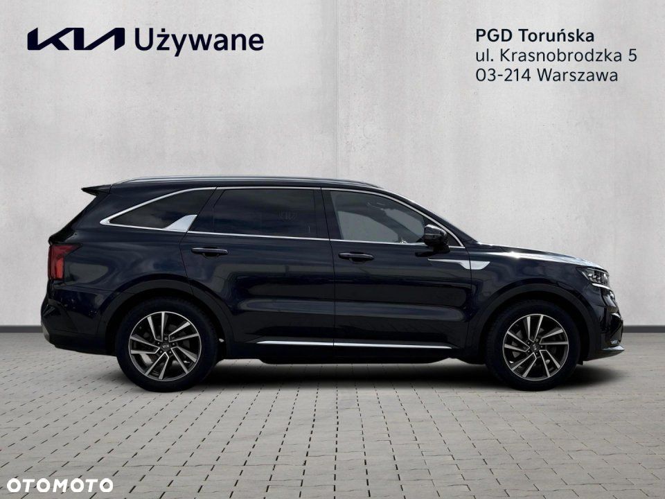 Kia Sorento - 4