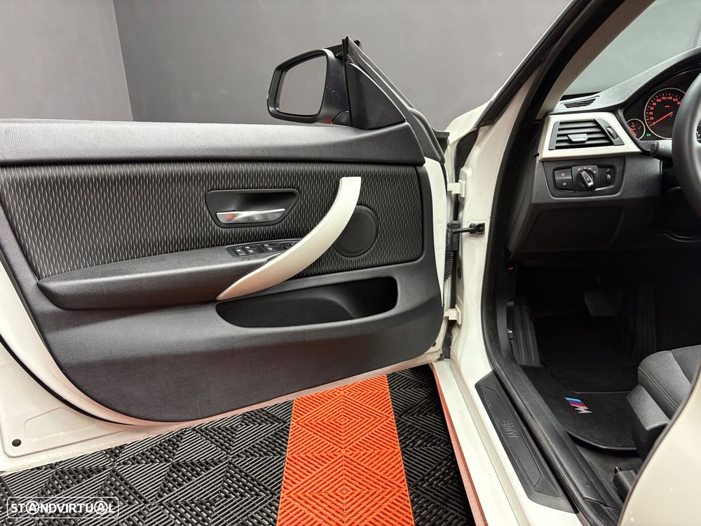 BMW 420 Gran Coupé d Aut. M Sport - 33