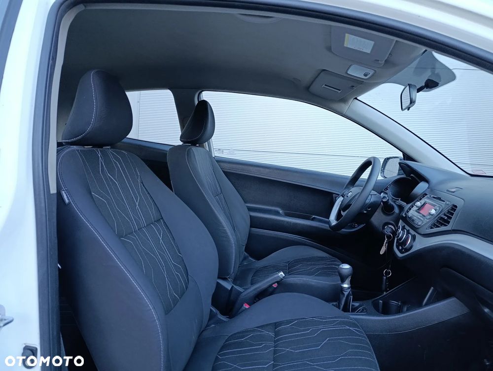 Kia Picanto 1.0 Dream Team Edition - 15