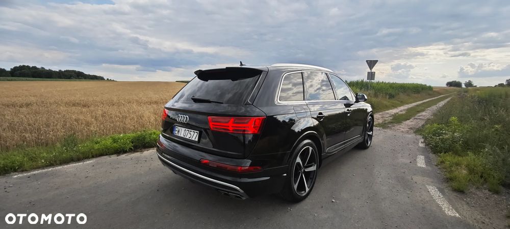 Audi SQ7 - 13