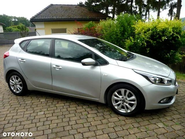 Kia Ceed Cee'd 1.4 XL - 21