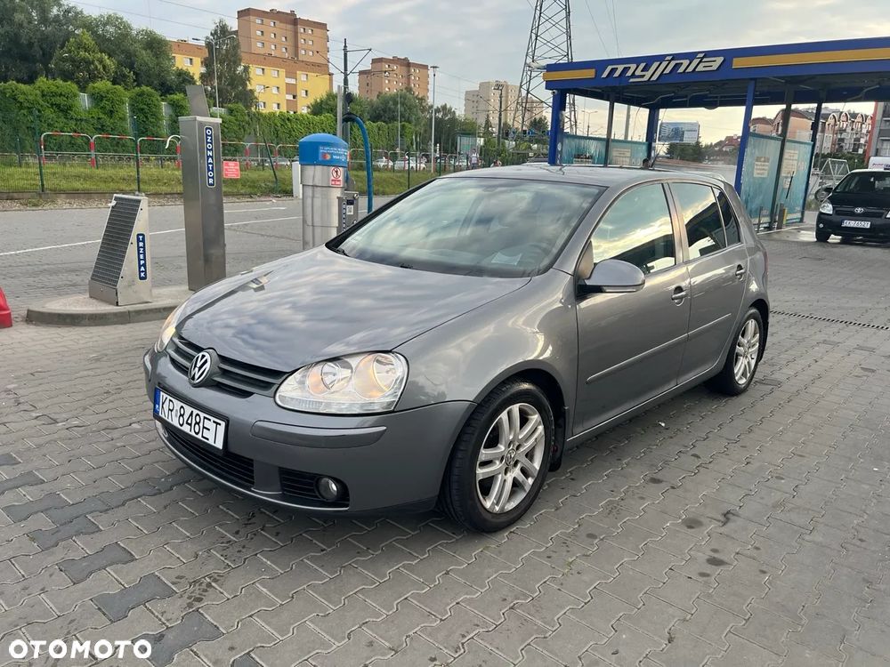 Volkswagen Golf 1.6 Trendline - 1