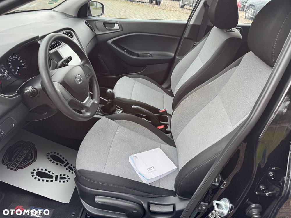 Hyundai i20 - 30