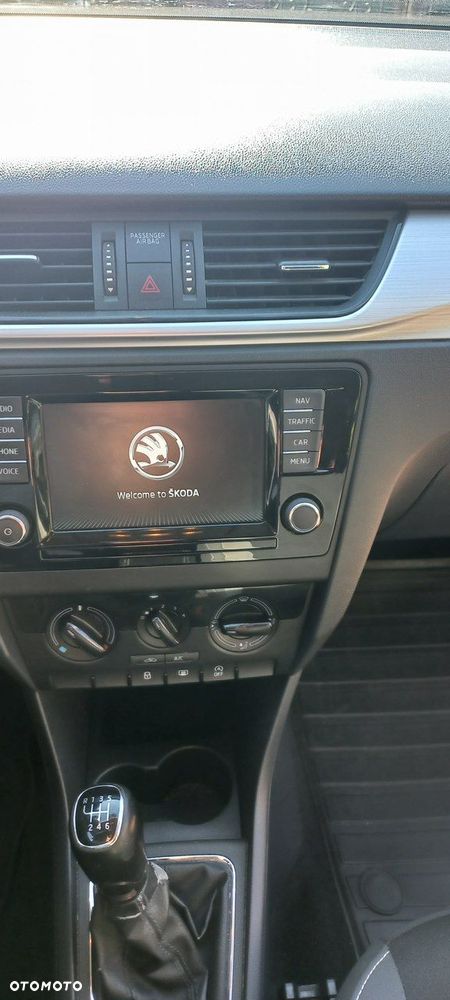 Skoda RAPID 1.0 TSI Ambition - 21