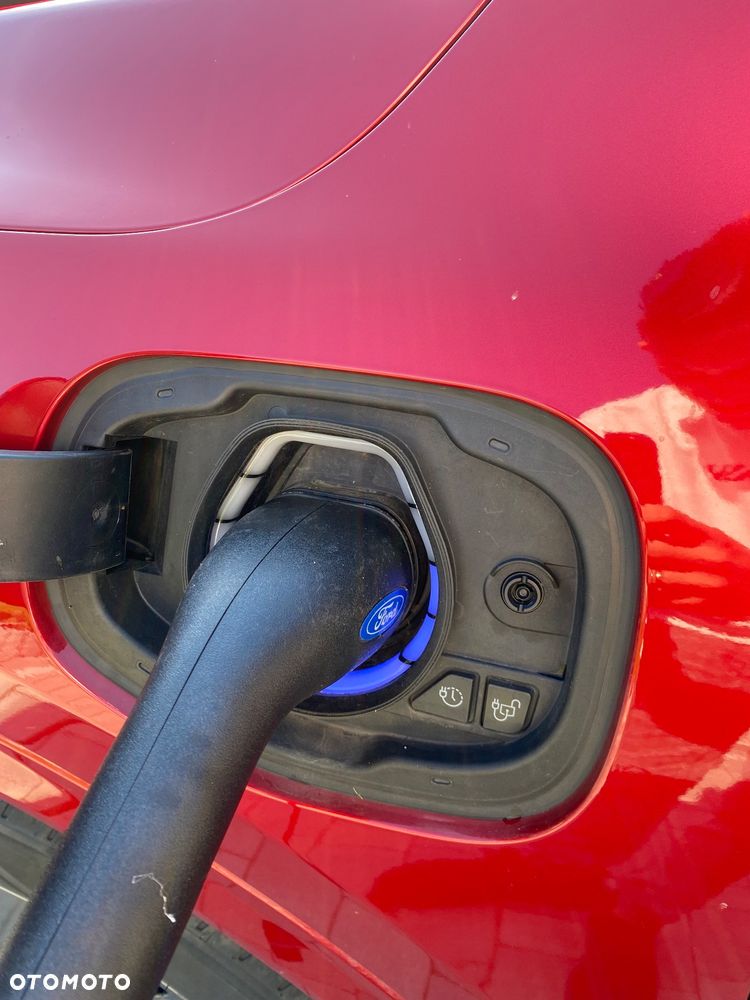 Ford Kuga 2.5P PHEV FWD ST-Line - 12