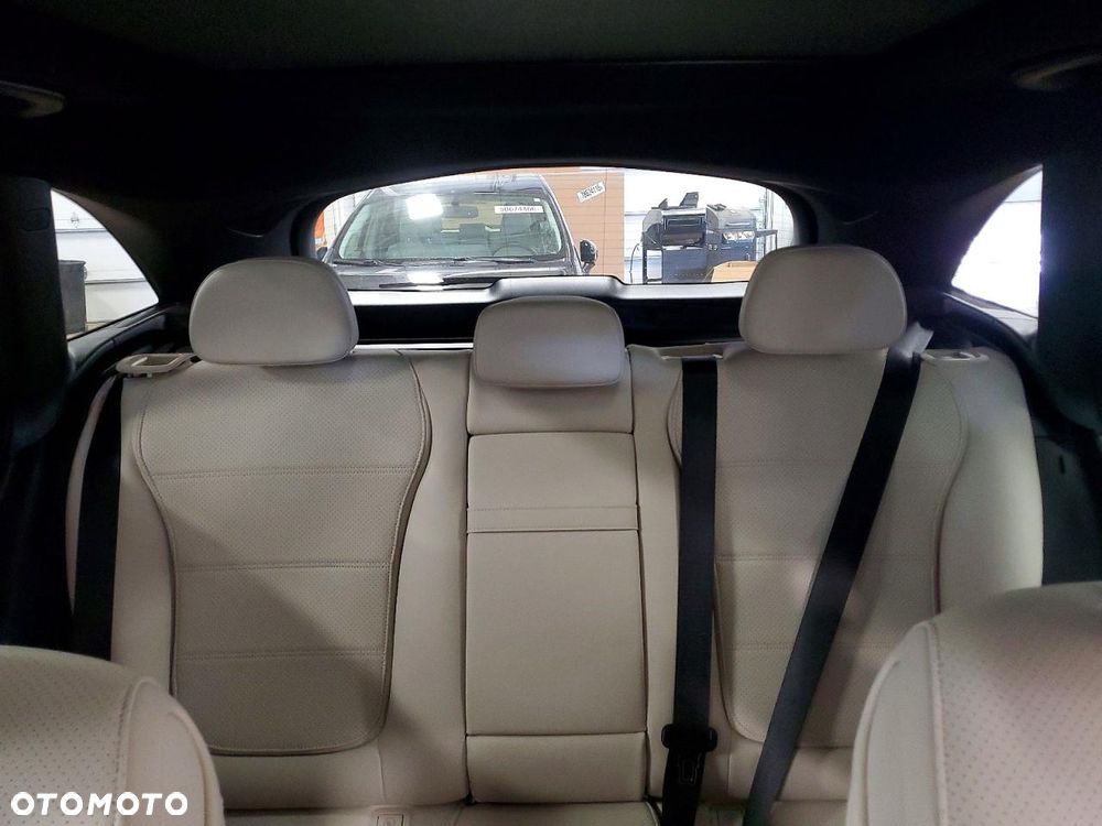 Mercedes-Benz GLC 300 mHEV 4-Matic AMG Line - 9