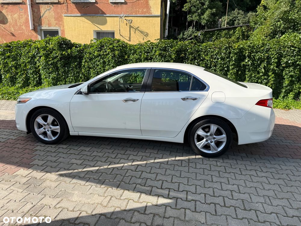 Honda Accord 2.0 Executive - 15