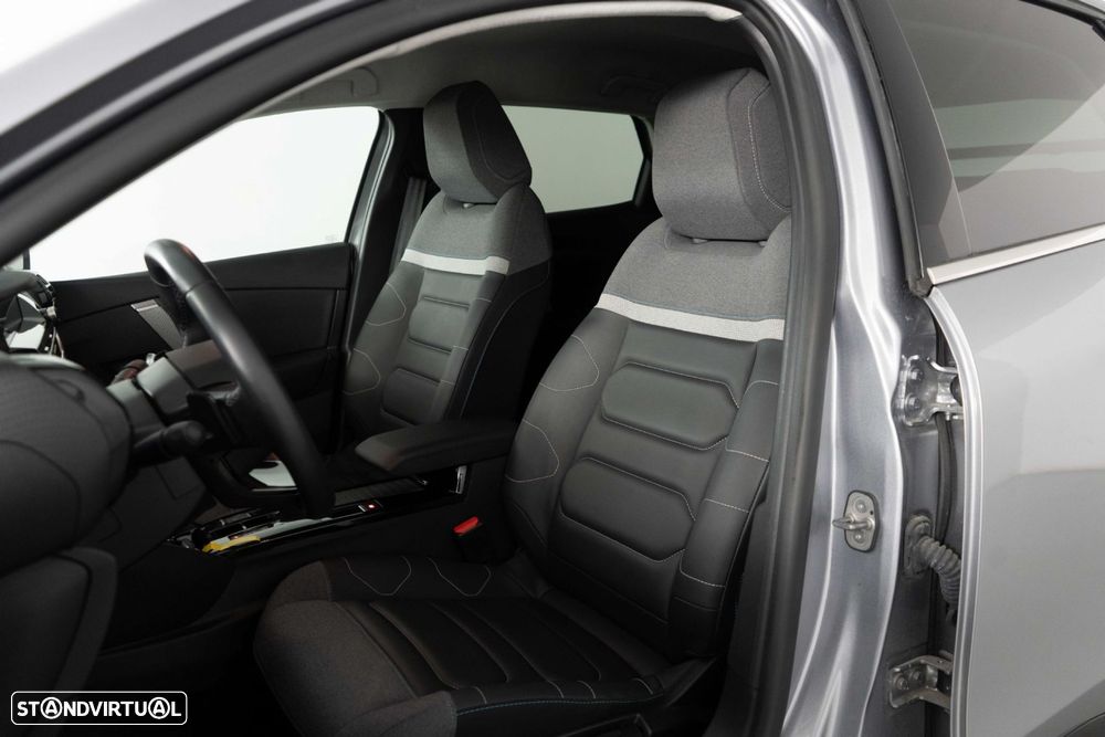 Citroën C4 1.2 PureTech Shine Pack EAT8 - 10