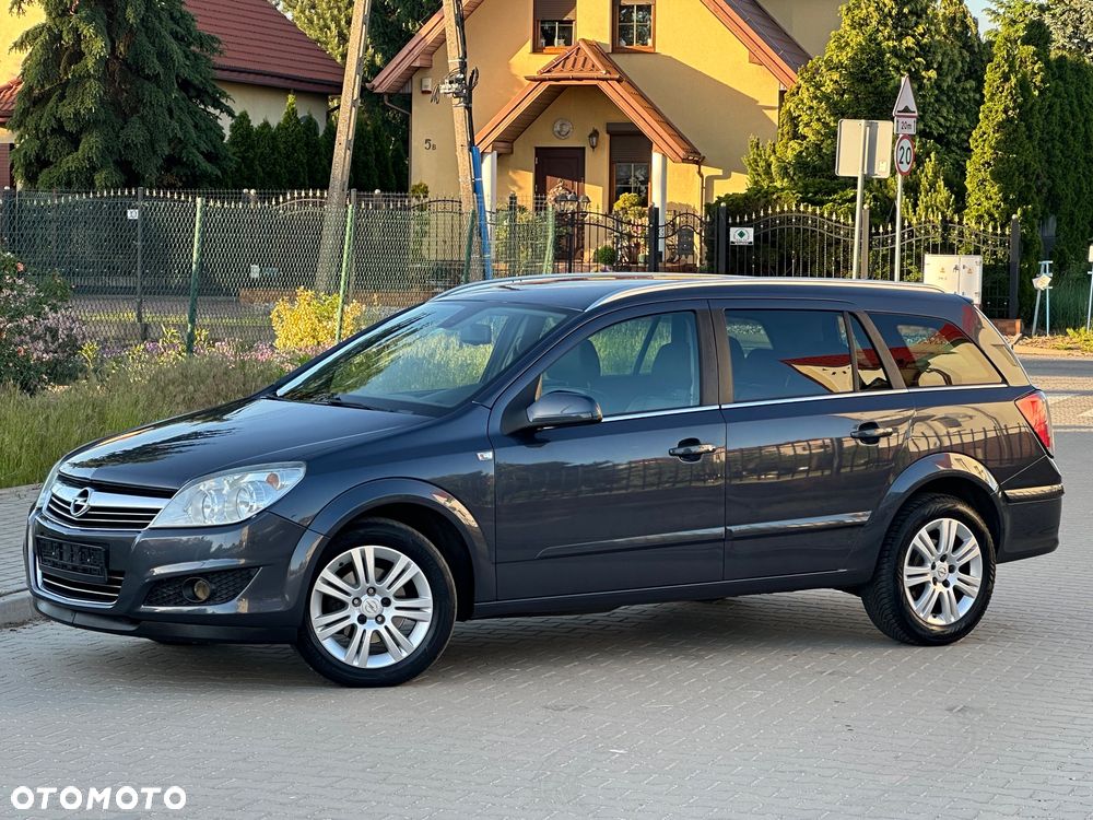 Opel Astra 1.6 Automatik Design Edition - 6