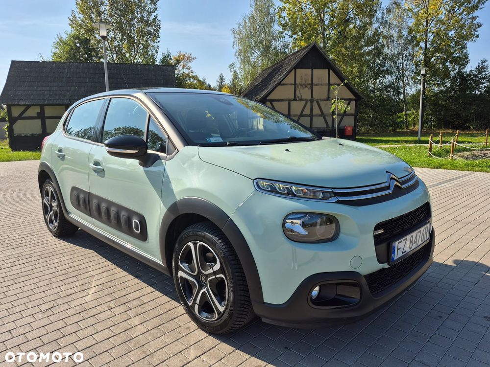 Citroën C3 1.2 PureTech Shine - 1