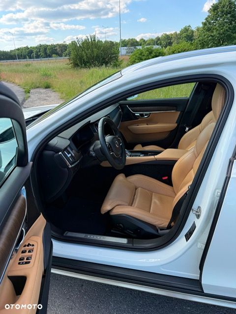 Volvo V90 Cross Country B5 D AWD Ultimate - 8