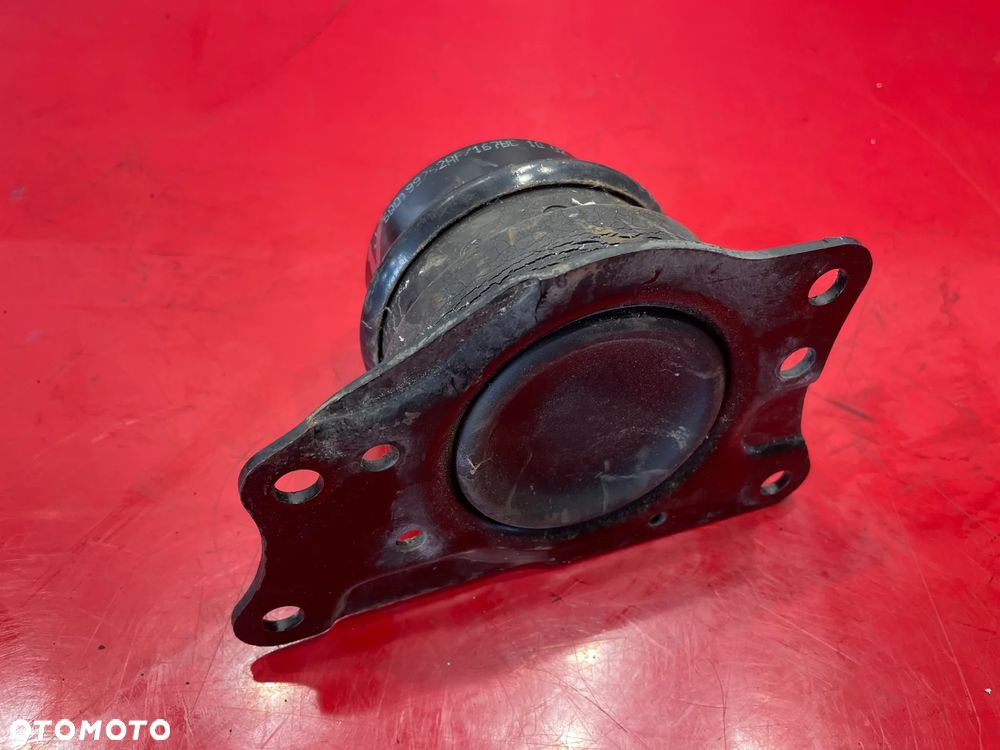 PODUSZKA SILNIKA OLEJOWA VW POLO 9N - 3