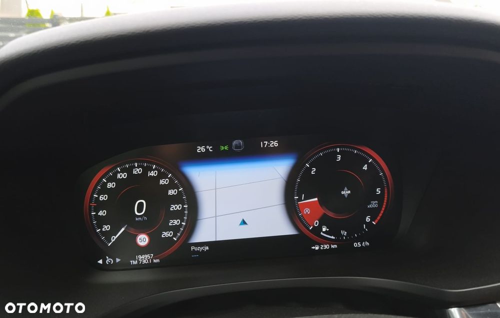 Volvo V60 D3 Momentum Pro - 9