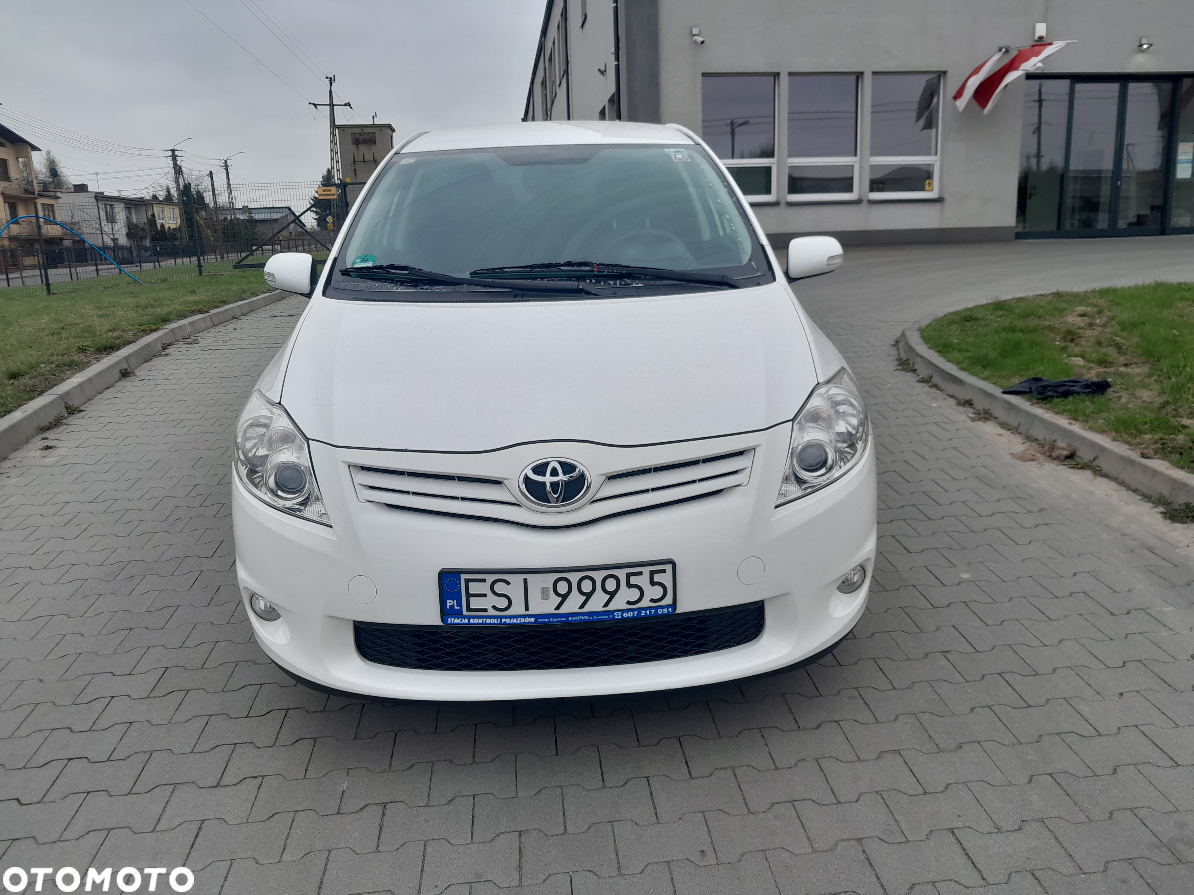 Toyota Auris 1.6 Edition - 4
