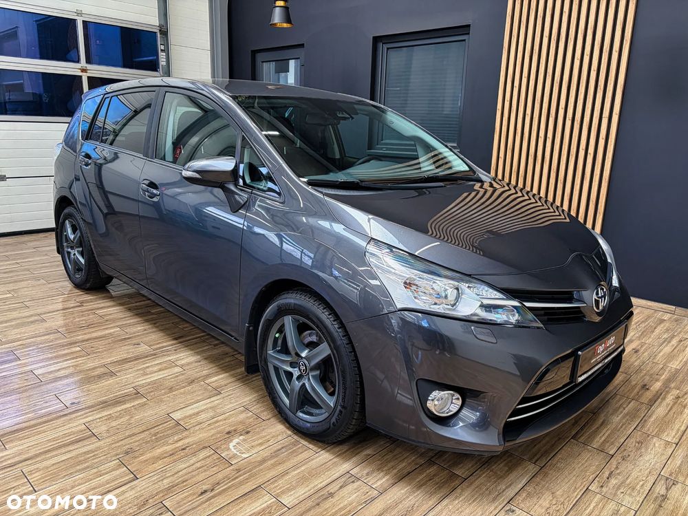 Toyota Verso 1.6 D-4D Prestige 7os - 6