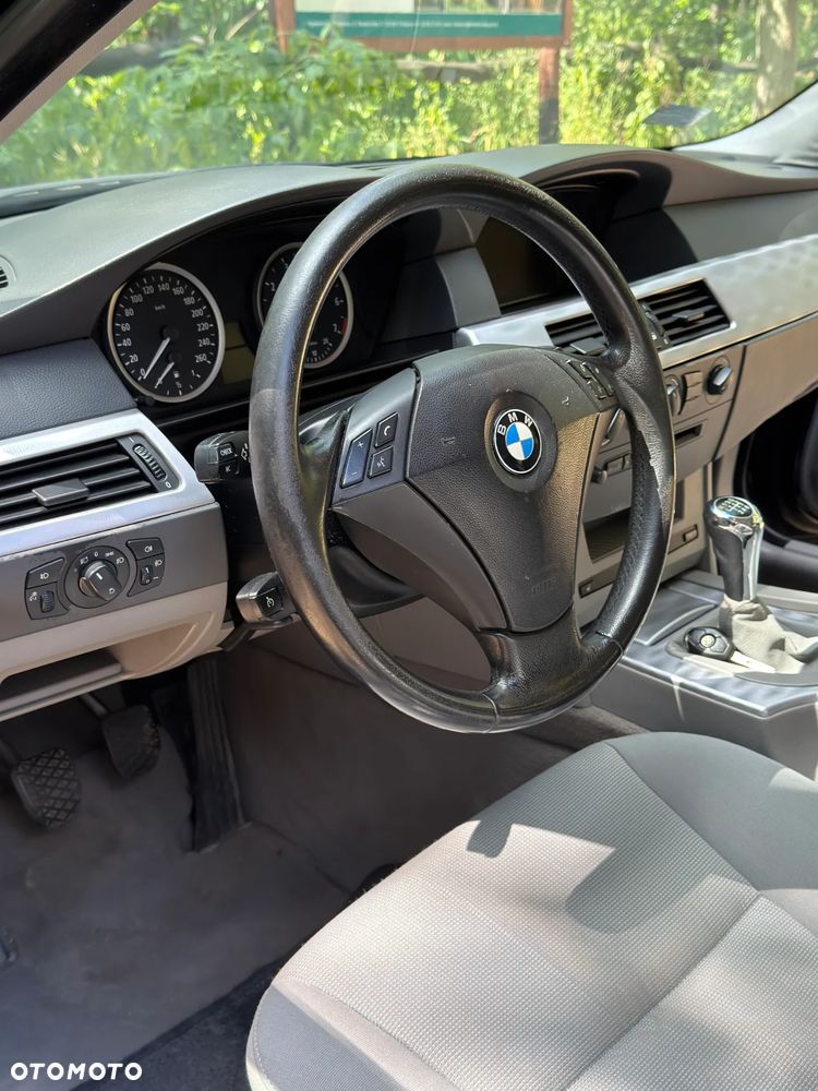 BMW Seria 5 - 10