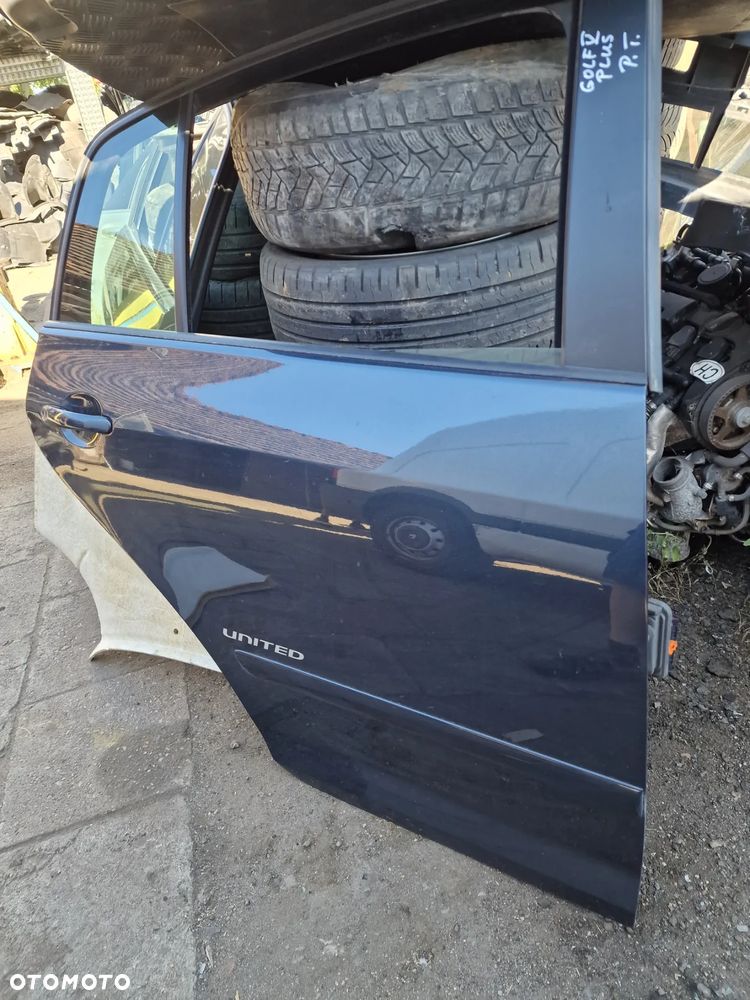 Drzwi  prawy tył  vw golf  V  I  VI  plus  w  kolorze  LC5F - 2