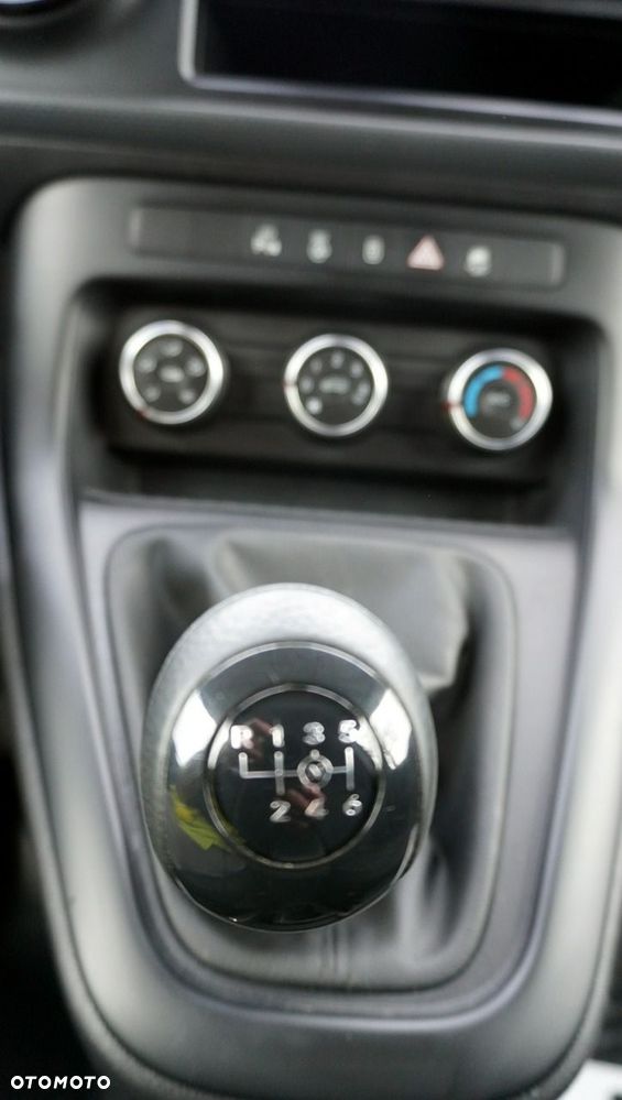 Mercedes-Benz Citan - 13