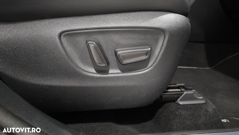Toyota Highlander 2.5 L Dynamic Force 248CP Exclusive Pearly - 15